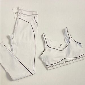 ALO Yoga White Leggings and Bra Set